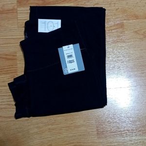 GAP high waisted boot cut yoga pants. Size small.  NWT.